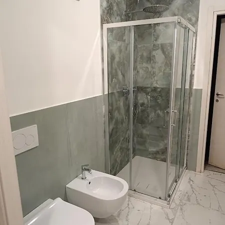 Callisto Vicino Al Con Un'atmosfera Calorosa E Giardino דירה